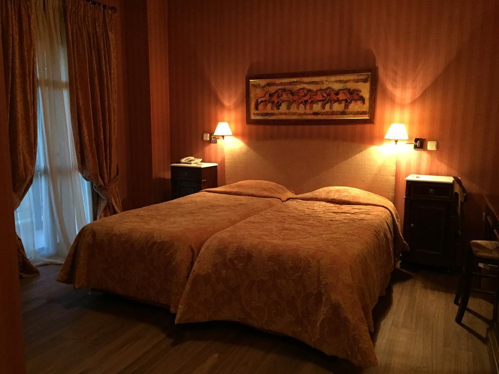 Rocabella Hellinikon Country Hotel الغرفة الصورة